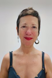 Asteko albistegia (2026 06 19): zelula eukariotoaren sorrera eta lur arraroen ordezkoa