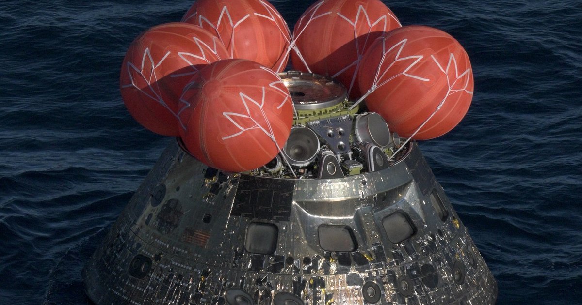 Asteko argazkia: bueltan da Artemis II