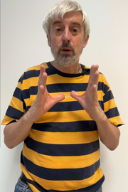 Chanel Bost perfumeak gorotzaren molekulak ditu