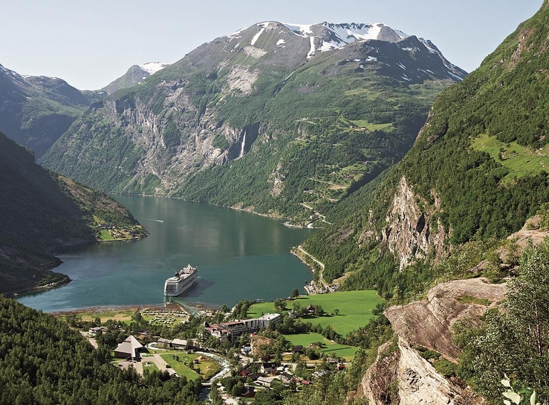 Geirangerfjord_fiordoa28