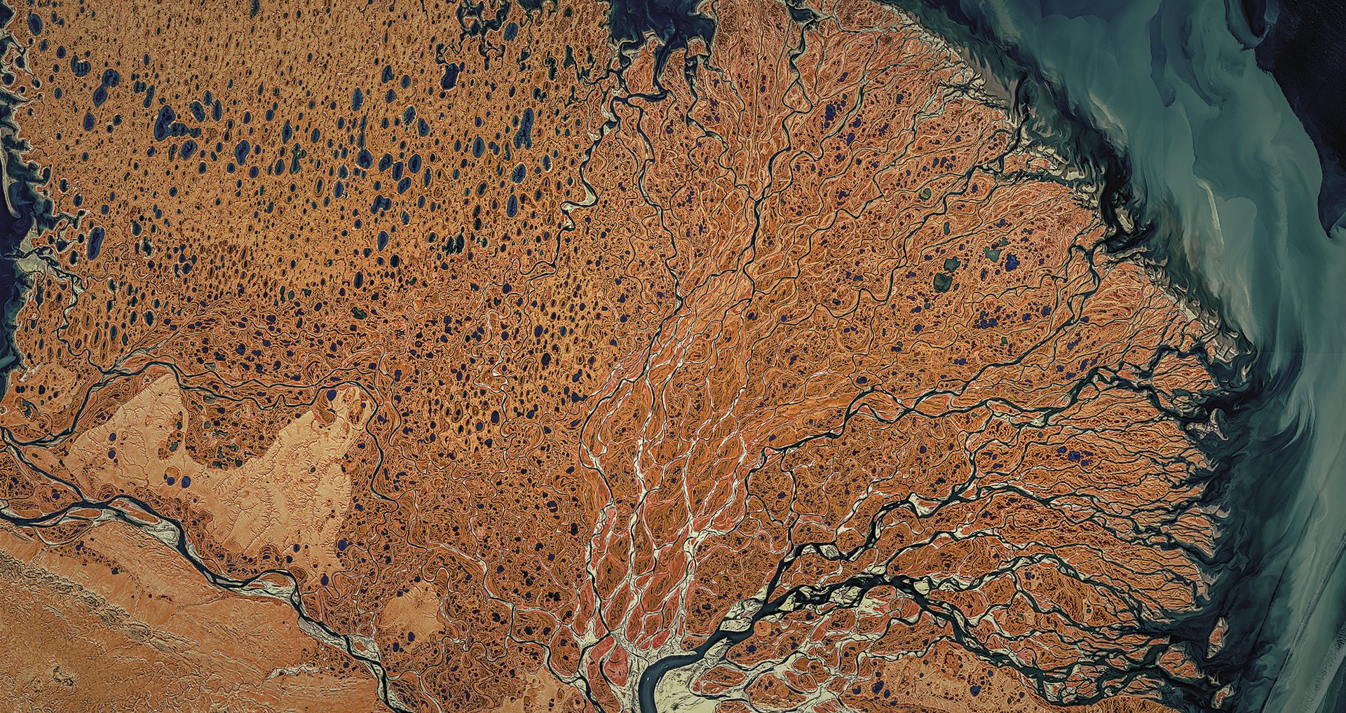 Lena ibaiaren delta (Errusia) Lena ibaiaren delta (Errusia)