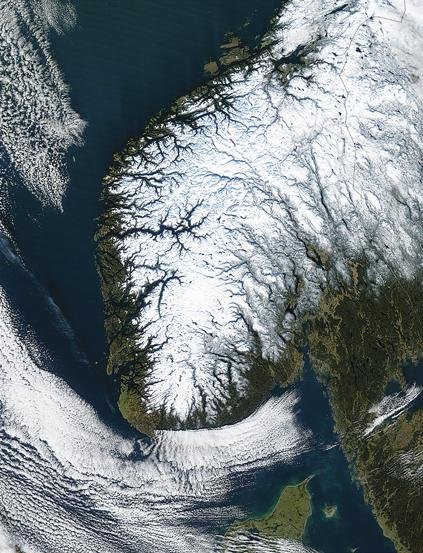 Norvegiako fiordoak 217