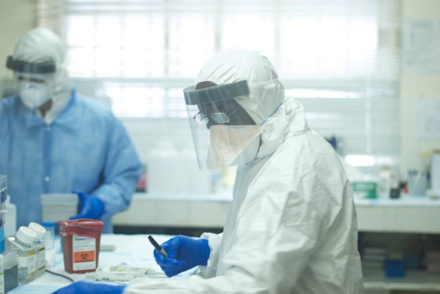 ebolaren-ezagutzan-eta-tratamenduan-aurrerapausoak