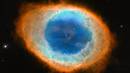 Hubble espazio-teleskopioak Eraztuna nebulosaren benetako itxura eman du